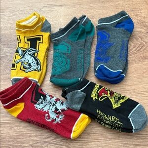 Warner Bros. Hogwarts House Ankle Socks - Yellow, Gray, Red, Blue